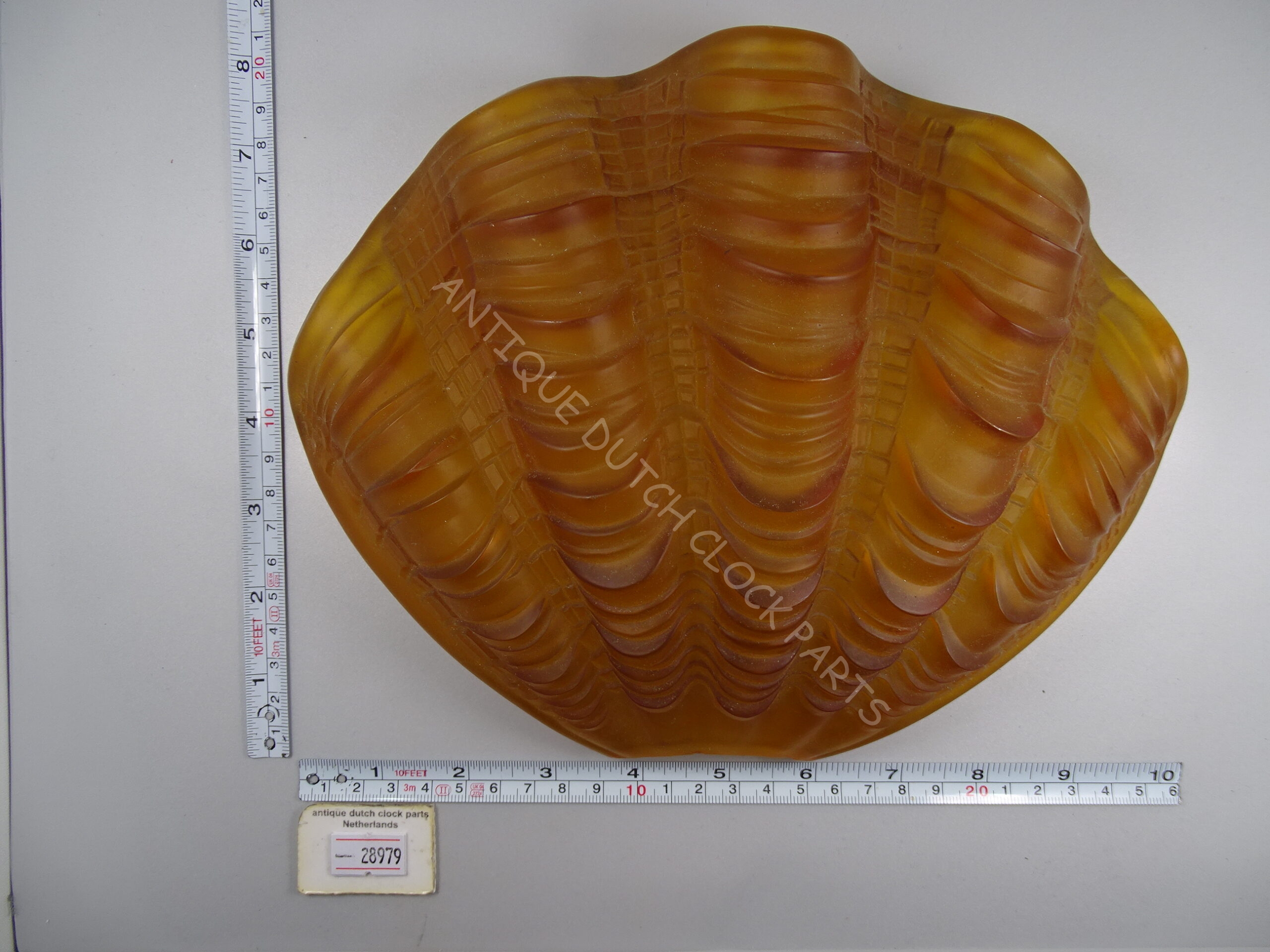 BROWN/ORANGE COLORED GLASS SHELL SHAPED LAMP SHADE FOR WALL OR CEILING LIGHTS