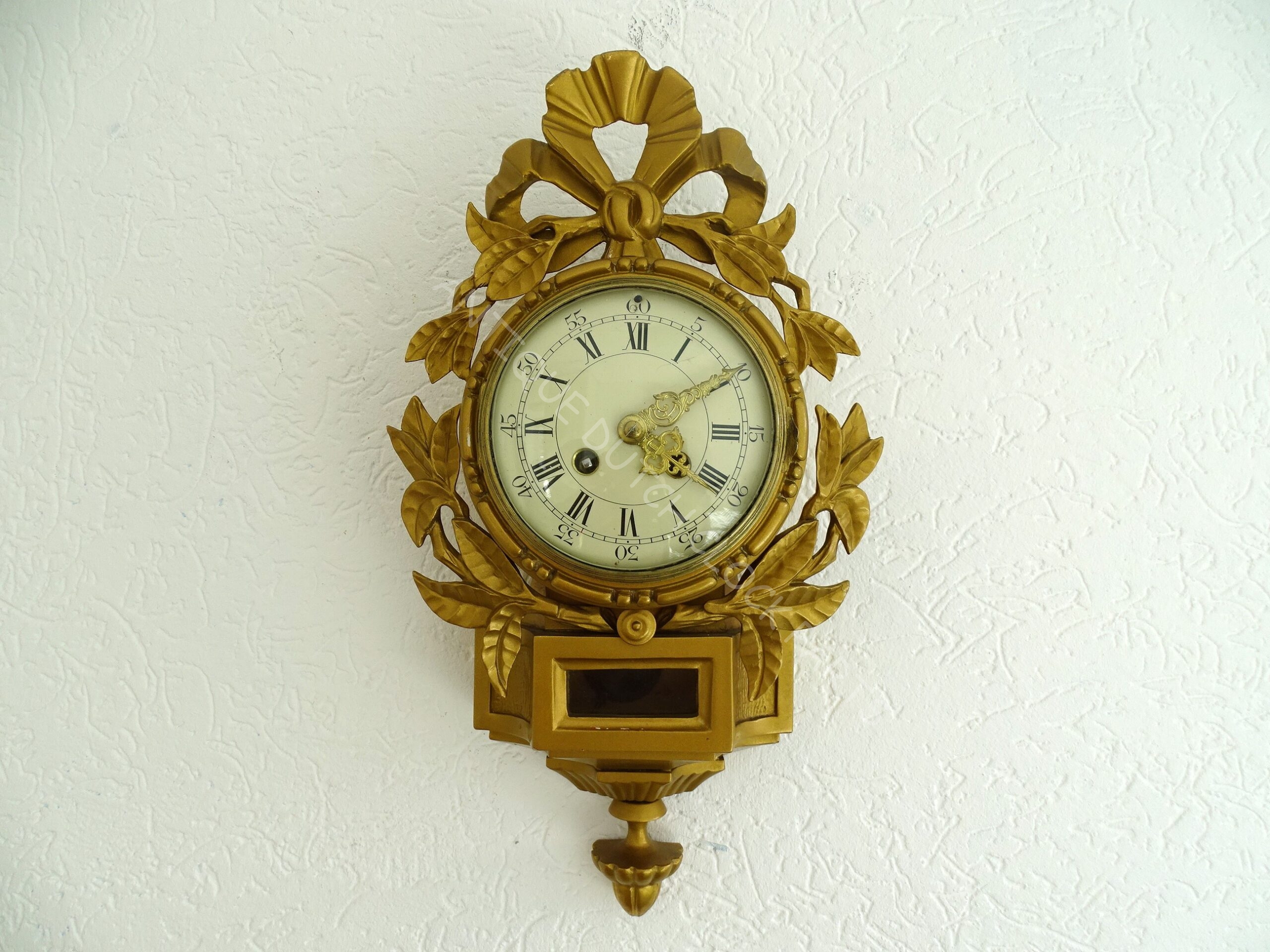 SMALL 1950 OVERHAULED GILDED WESTERSTRAND STYLE WOODEN CARTEL WALL CLOCK